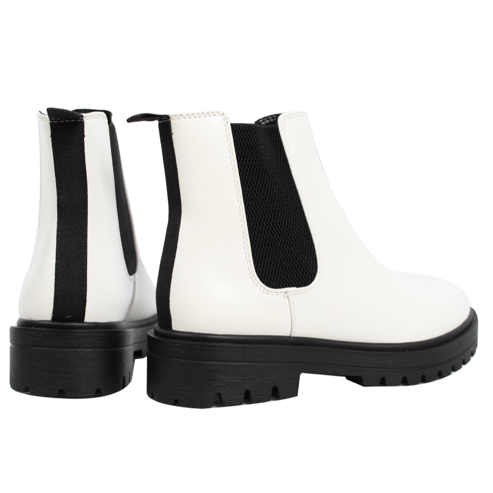 SIZE 5 White Round Toe Chelsea High Top Platform Ankle Bo - Picture 4 of 6